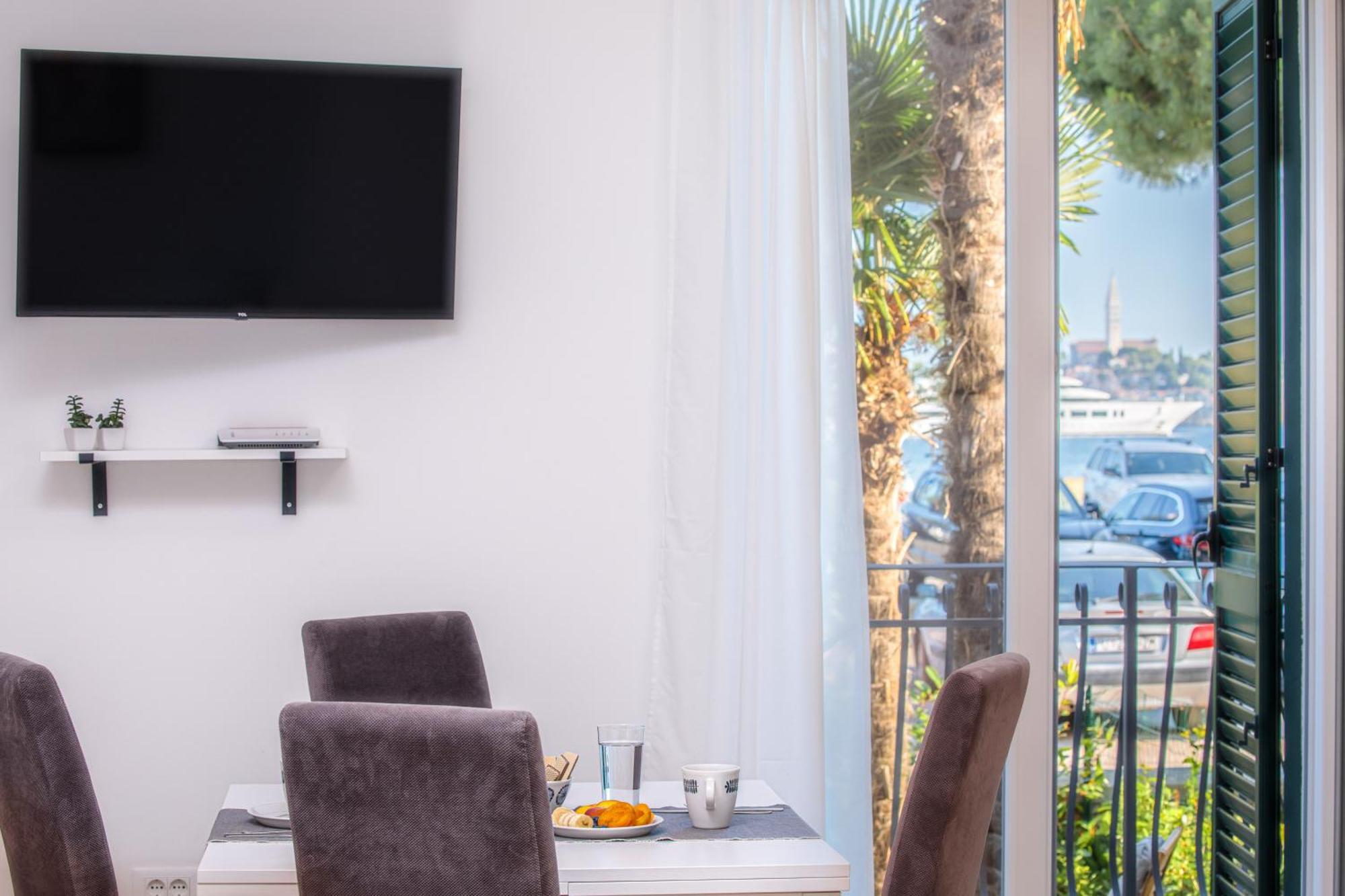 Santa Fuma Apartment روفينج المظهر الخارجي الصورة